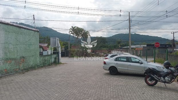 Foto 2 do(a) Galpão / Depósito / Armazém / Pavilhão false à venda em Rio Tavares, Florianópolis