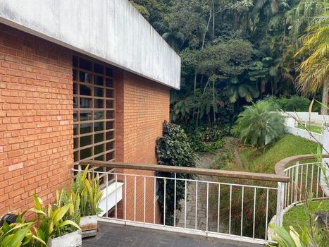 Foto 16 do(a) Casa de 5 quartos à venda em Bingen, Petrópolis
