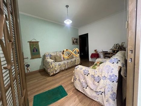 Foto 3 do(a) Casa de 2 quartos à venda em Parque Santa Felícia Jardim, São Carlos