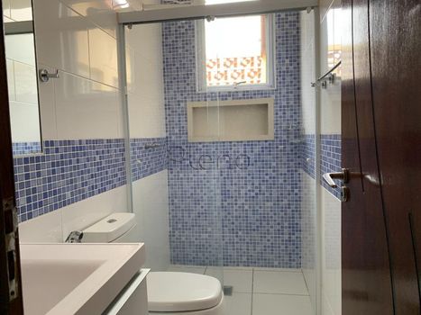 Foto 18 do(a) Casa em Condomínio false à venda em Jardim García, Campinas