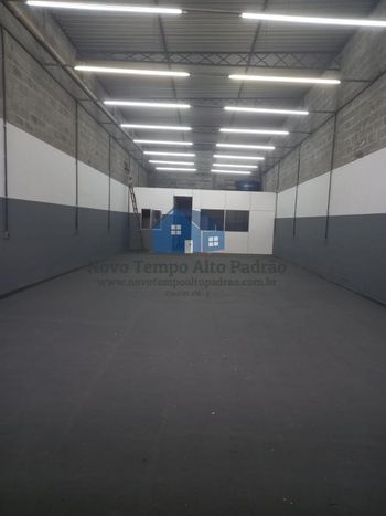 Foto 3 do(a) Galpão / Depósito / Armazém / Pavilhão false à venda em Jardim Santo Estêvão, Carapicuíba
