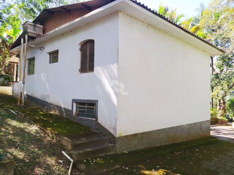 Foto 3 do(a) Fazenda / Sítio / Chácara de 2 quartos à venda em Rio Acima, Mairiporã