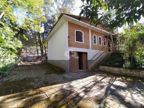 Foto 1 do(a) Fazenda / Sítio / Chácara de 2 quartos à venda em Rio Acima, Mairiporã