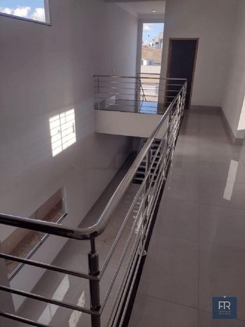 Foto 3 do(a) Casa de 3 quartos à venda em Umuarama, Uberlândia