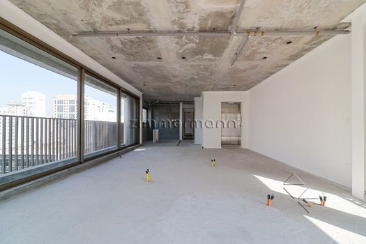 Foto 4 do(a) Apartamento de 3 quartos à venda em Itaim Bibi, São Paulo