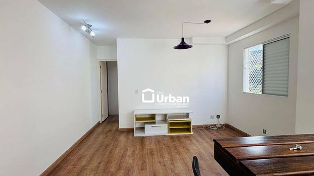 Foto 2 do(a) Apartamento de 2 quartos à venda em Chácara Roselândia, Cotia