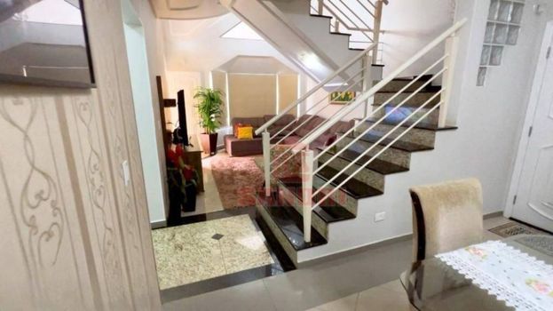 Foto 7 do(a) Casa de 4 quartos à venda em Centro, Sarandi