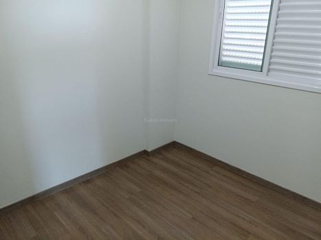 Foto 18 do(a) Apartamento false à venda em Jardim Alvorada, Maringá