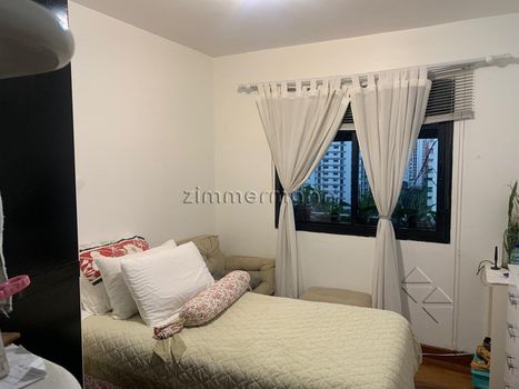 Foto 11 do(a) Apartamento de 4 quartos à venda em Indianópolis, São Paulo