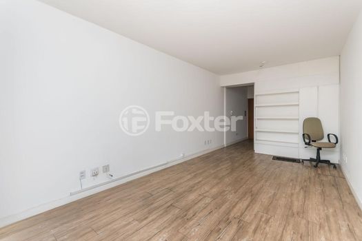Foto 4 do(a) Sala / Conjunto Comercial false à venda em Petrópolis, Porto Alegre