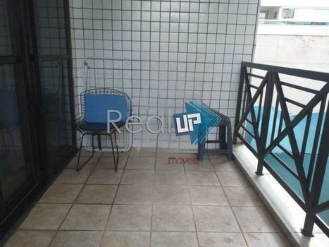 Foto 1 do(a) Flat de 2 quartos à venda em Flamengo, Rio de Janeiro