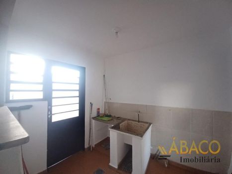 Foto 14 do(a) Casa de 3 quartos à venda em Jardim São Carlos, São Carlos
