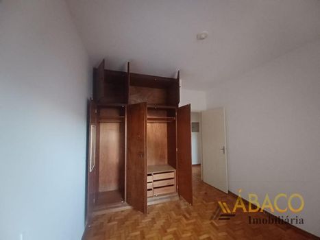 Foto 5 do(a) Casa de 3 quartos à venda em Jardim São Carlos, São Carlos