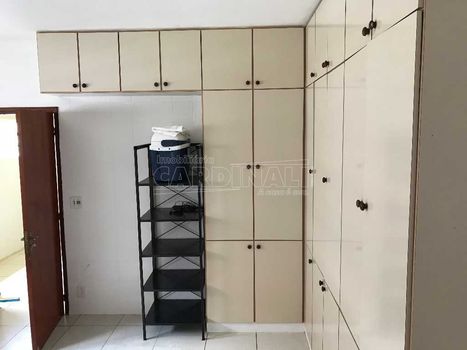 Foto 5 do(a) Casa de 4 quartos à venda em Parque Santa Marta, São Carlos