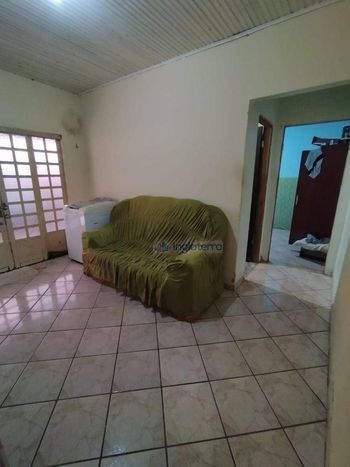 Foto 9 do(a) Casa de 3 quartos à venda em Conjunto Habitacional Saltinho, Londrina