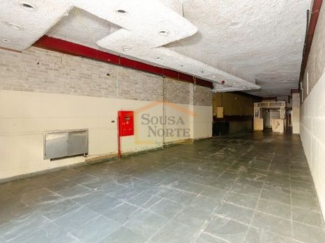 Foto 2 do(a) Loja false para alugar em República, São Paulo