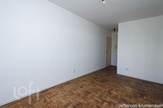Foto 14 do(a) Apartamento de 1 quartos à venda em Partenon, Porto Alegre