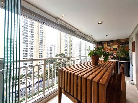 Foto 1 do(a) Flat de 2 quartos à venda em Vila Andrade, São Paulo