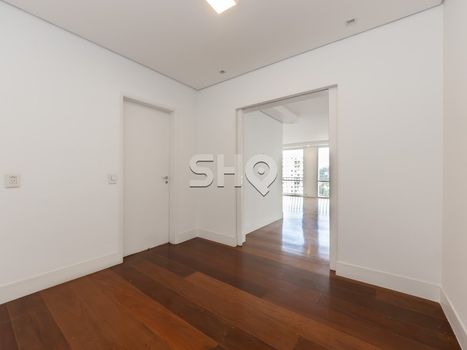 Foto 14 do(a) Apartamento de 4 quartos à venda em Real Parque, São Paulo