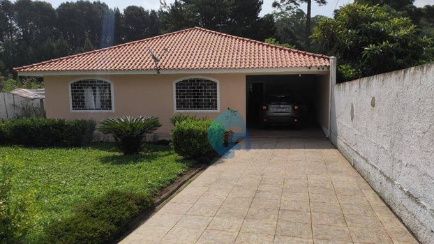 Foto 1 do(a) Fazenda / Sítio / Chácara de 3 quartos à venda em Centro, Piraquara