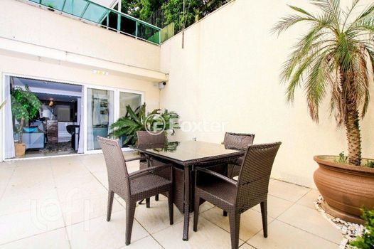 Foto 3 do(a) Apartamento de 2 quartos à venda em Mont Serrat, Porto Alegre