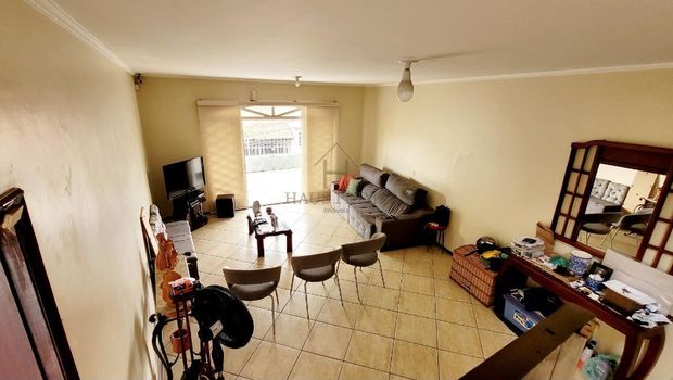 Foto 9 do(a) Casa de 4 quartos à venda em Jardim Peri Peri, São Paulo