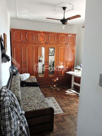 Foto 12 do(a) Apartamento de 2 quartos à venda em Floresta, Porto Alegre