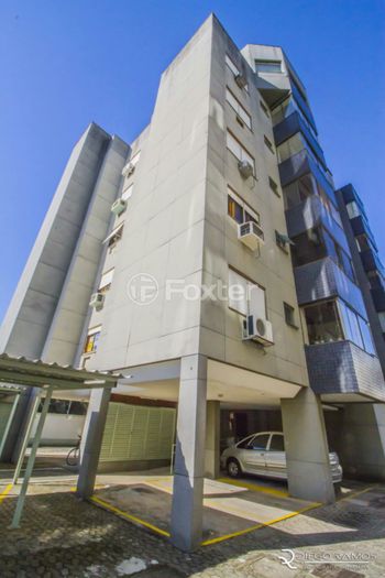 Foto 46 do(a) Cobertura de 3 quartos à venda em Camaquã, Porto Alegre