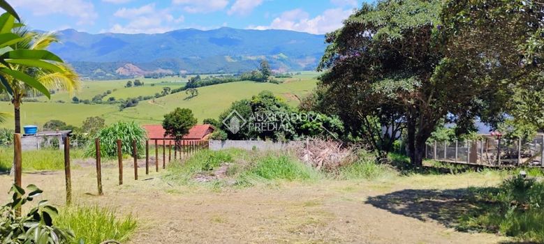 Foto 1 do(a) Fazenda / Sítio / Chácara false à venda em null, Joanópolis