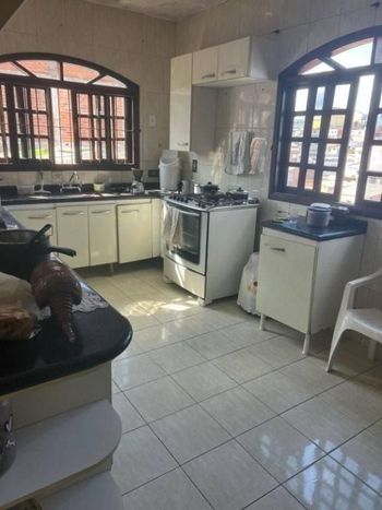 Foto 16 do(a) Casa de 3 quartos para alugar em Cidade Tupinambá, Guarulhos