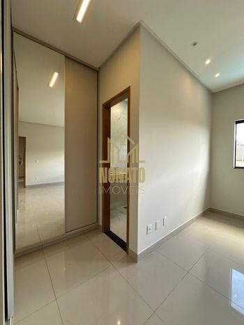 Foto 14 do(a) Casa de 3 quartos à venda em Moinho dos Ventos, Goiânia