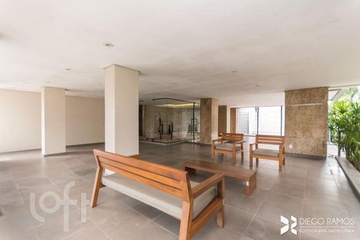 Foto 36 do(a) Apartamento de 3 quartos à venda em Petrópolis, Porto Alegre