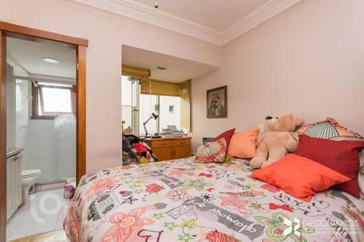 Foto 21 do(a) Apartamento de 3 quartos à venda em Petrópolis, Porto Alegre
