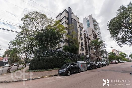 Foto 32 do(a) Apartamento de 3 quartos à venda em Petrópolis, Porto Alegre