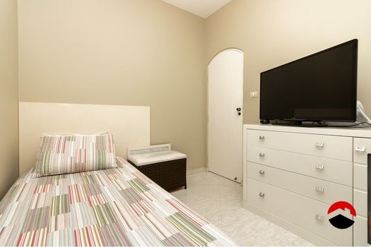 Foto 13 do(a) Casa de 4 quartos à venda em Vila São Pedro, São Paulo