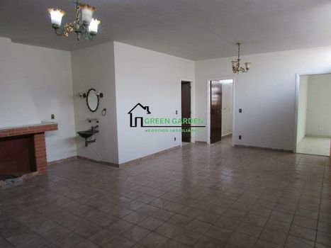 Foto 3 do(a) Casa de 4 quartos à venda em Vila Progresso, Jundiaí