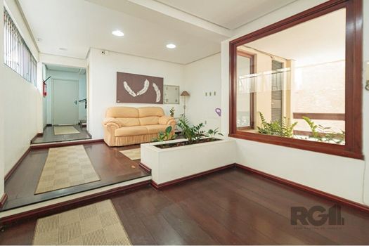 Foto 3 do(a) Apartamento de 2 quartos à venda em Santa Cecília, Porto Alegre