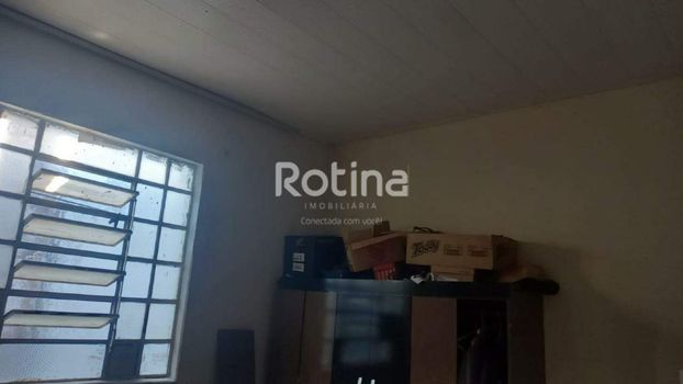 Foto 4 do(a) Casa de 5 quartos à venda em Brasil, Uberlândia