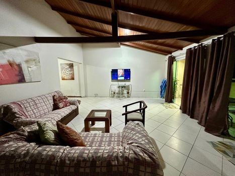 Foto 4 do(a) Cobertura de 3 quartos à venda em Cachoeira do Bom Jesus, Florianópolis