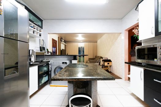 Foto 13 do(a) Loja de 4 quartos à venda em Rebouças, Curitiba