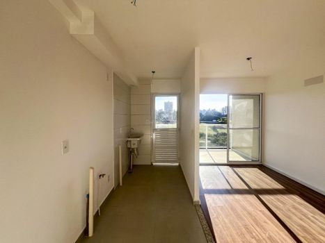 Foto 4 do(a) Apartamento de 2 quartos à venda em Jardim Aclimação, Maringá