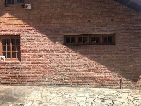 Foto 4 do(a) Casa de 2 quartos à venda em Glória, Porto Alegre