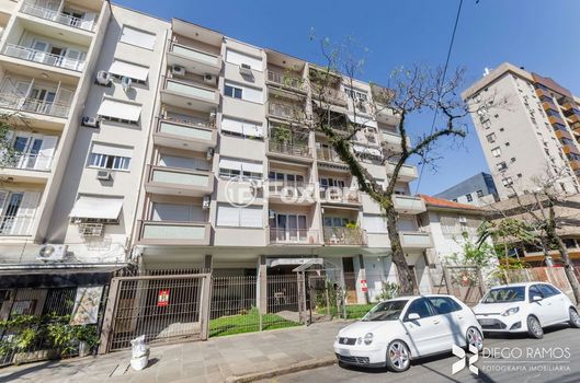 Foto 2 do(a) Apartamento de 2 quartos à venda em Santana, Porto Alegre