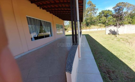 Foto 6 do(a) Fazenda / Sítio / Chácara de 9 quartos à venda em Chácara Rincão, Cotia