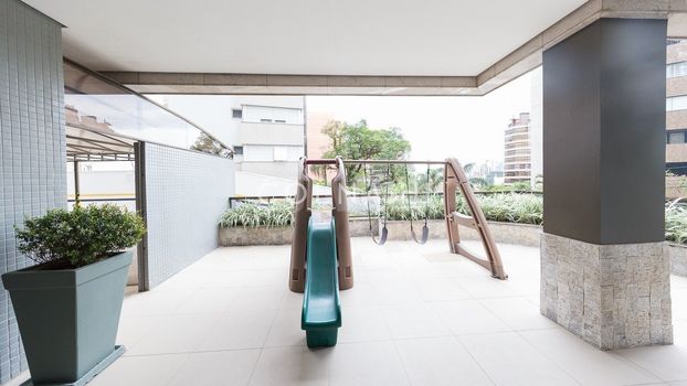 Foto 4 do(a) Apartamento de 3 quartos à venda em Bela Vista, Porto Alegre