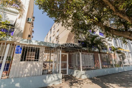 Foto 43 do(a) Apartamento de 3 quartos à venda em Azenha, Porto Alegre
