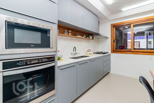 Foto 7 do(a) Apartamento de 4 quartos à venda em Jardim Lindóia, Porto Alegre