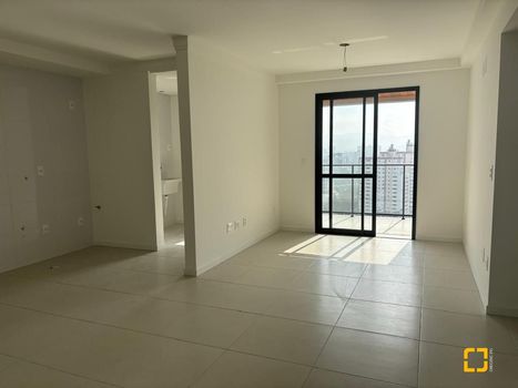 Foto 30 do(a) Apartamento de 2 quartos à venda em Barreiros, São José