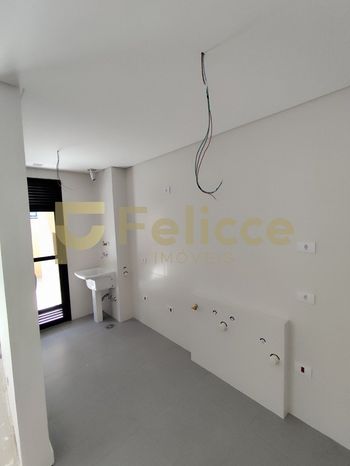 Foto 6 do(a) Apartamento de 2 quartos à venda em Tingui, Curitiba