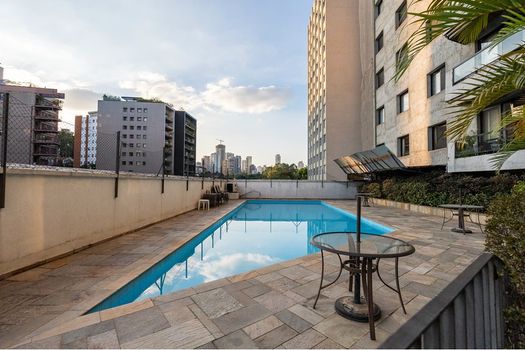 Foto 23 do(a) Apartamento de 3 quartos à venda em Jardim das Bandeiras, São Paulo